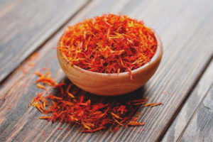  คุณสมบัติที่เป็นประโยชน์และการใช้สีเหลือง
