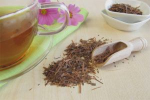  คุณสมบัติที่เป็นประโยชน์และข้อห้ามของชา lapacho